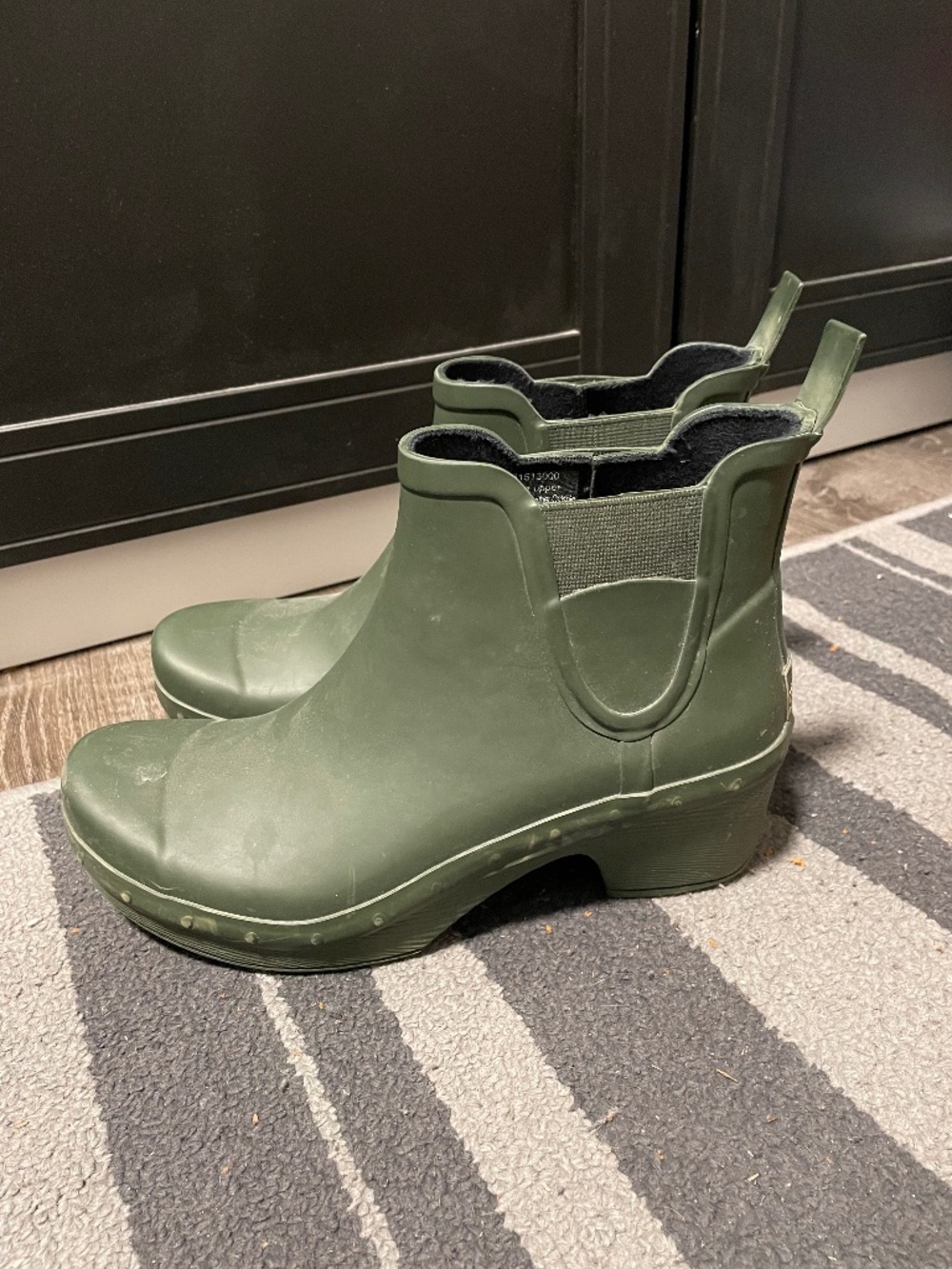 Dansko Women’s Green Rain Booties